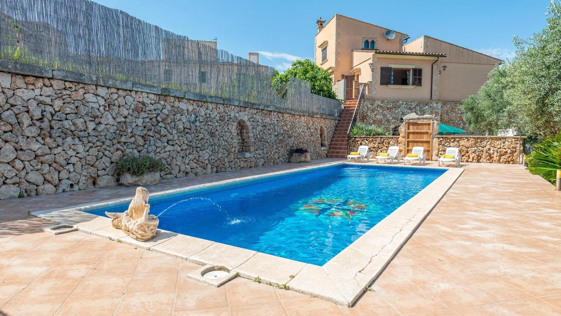 Can Kalet Costitx  0*, Costitx (Mallorca) Spain